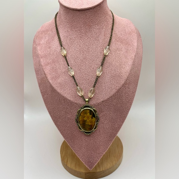 SOLD! - Picture 4 of 8